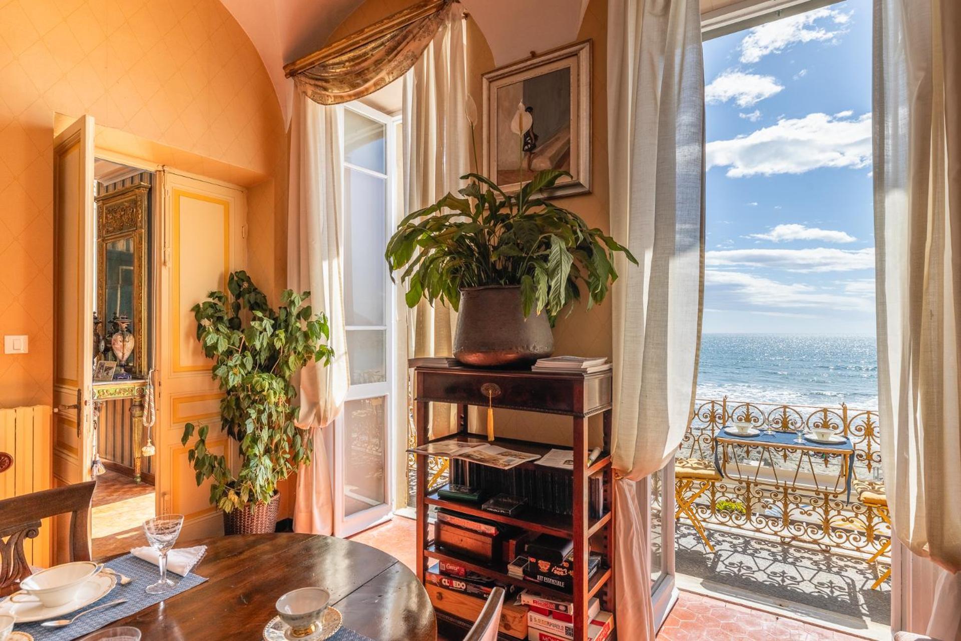 Casa D'Artista B&B Di Charme Алассіо Екстер'єр фото