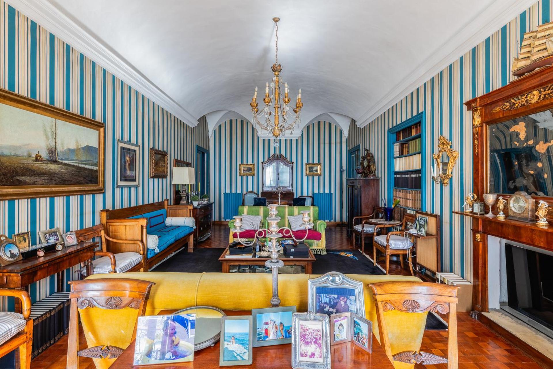 Casa D'Artista B&B Di Charme Алассіо Екстер'єр фото